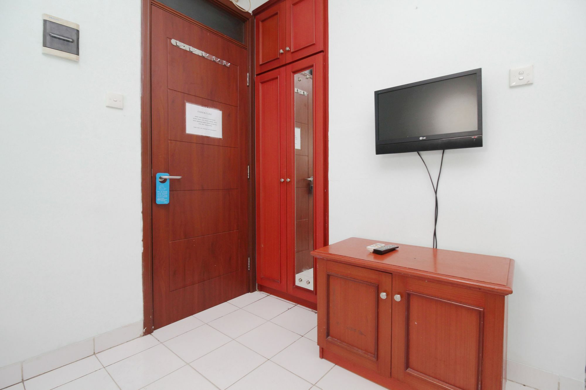 Wisma tamu Airy Eco Taman Sari Mangga Besar Raya 34a 2*