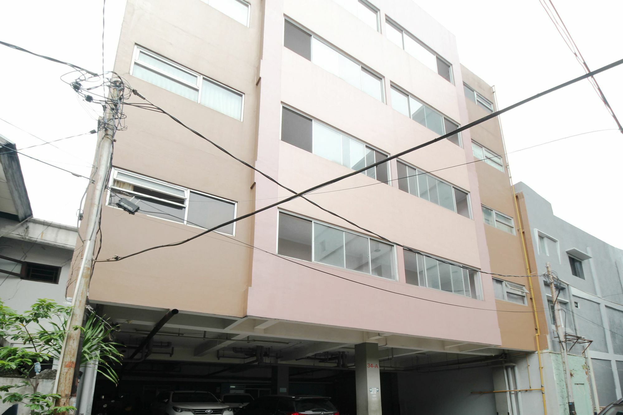 Airy Eco Taman Sari Mangga Besar Raya 34a 2*